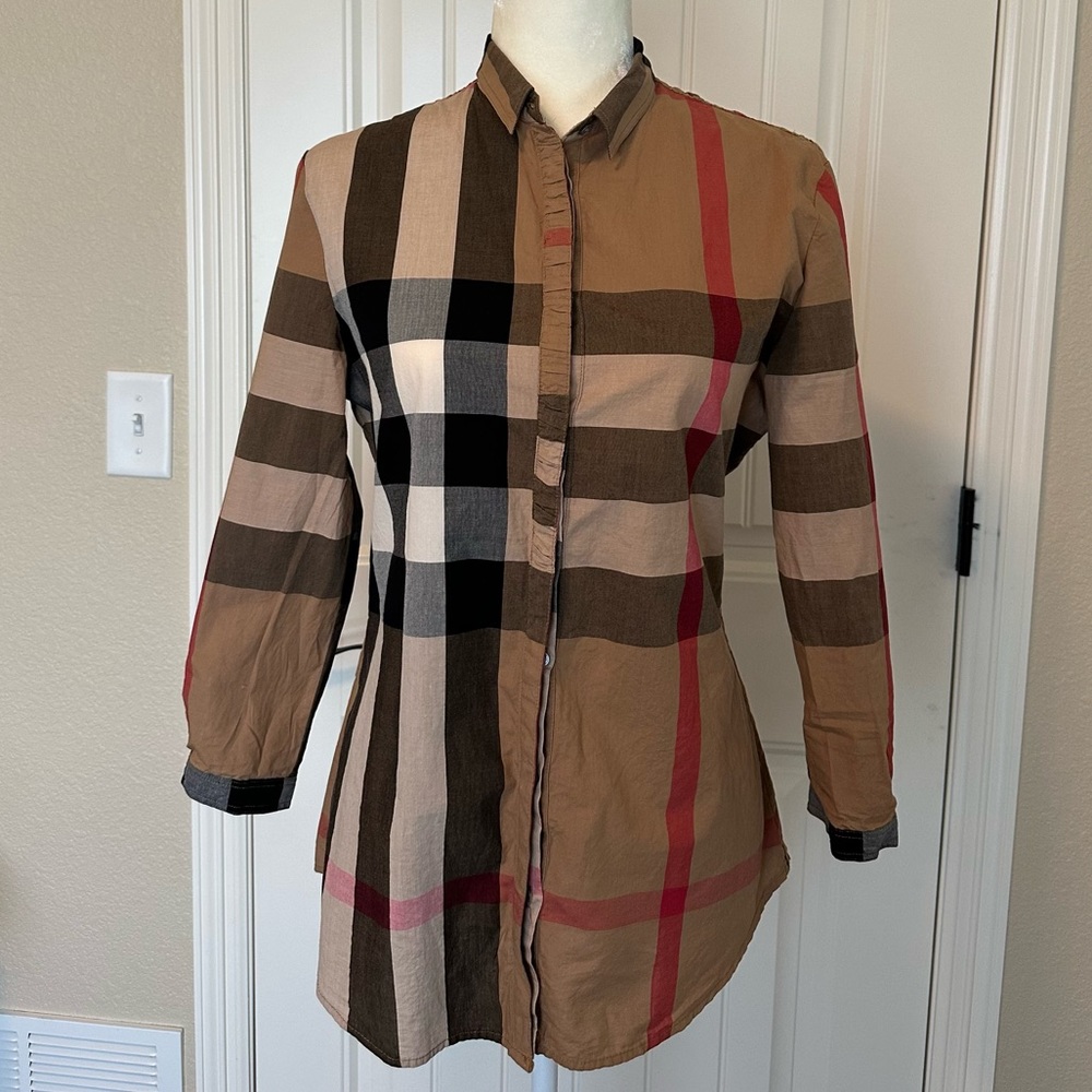 Women’s button down